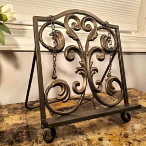 🆕️ Cookbook Easal With Weighted Chains (to hold your page open)